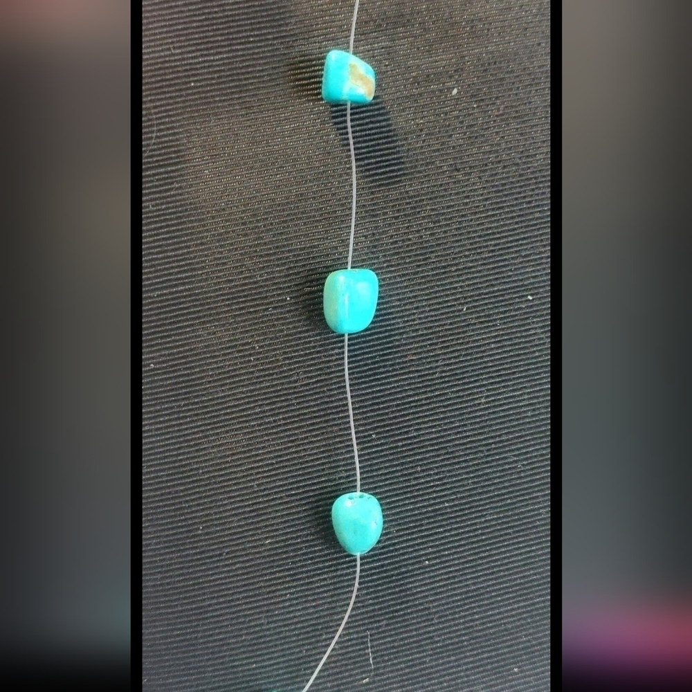 Floating turquoise necklace 15.5" choker - Picture 5 of 12